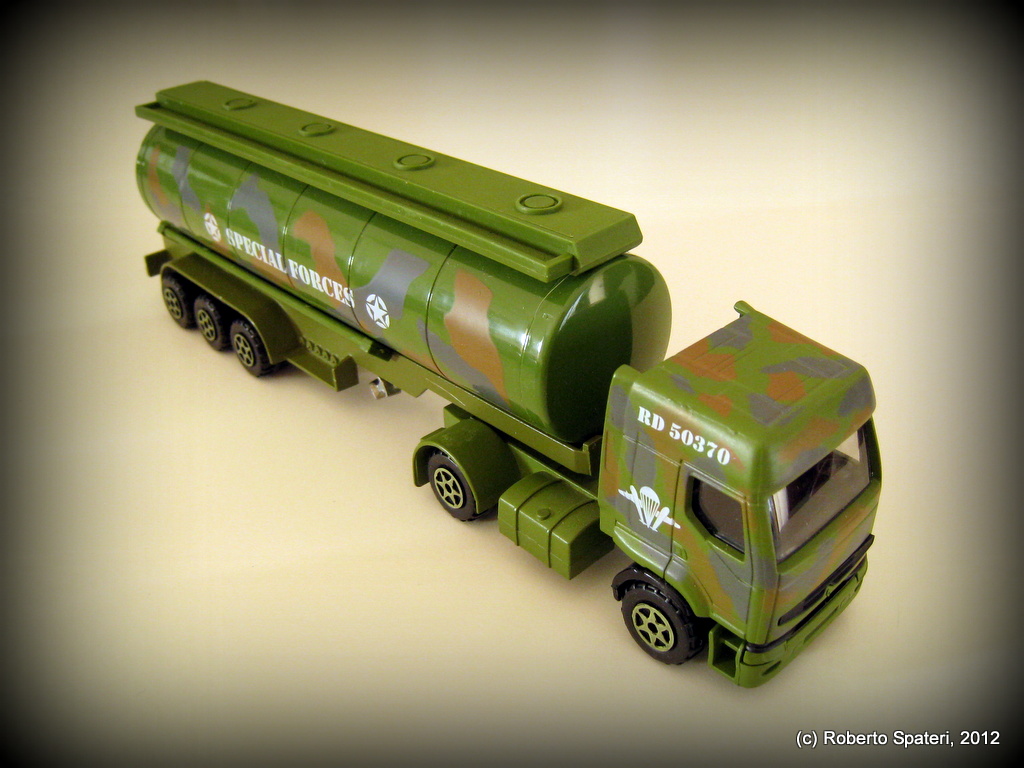 Majorette Renault Premium tanker truck (n.3000 series)